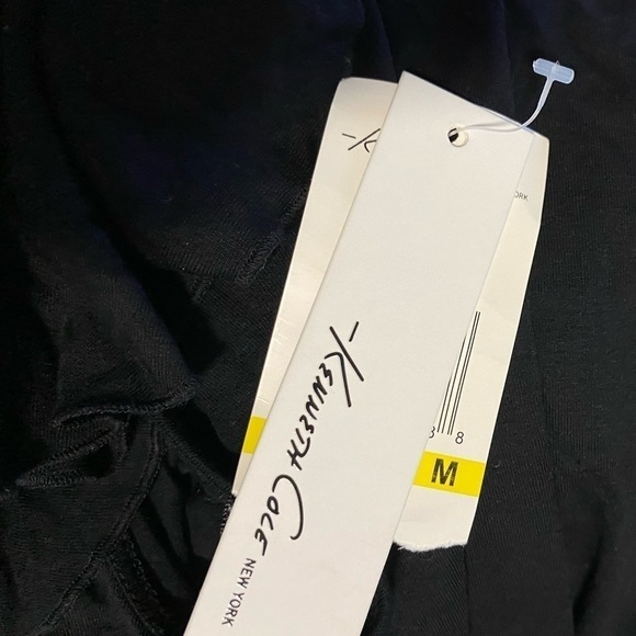 New Kenneth Cole New York Women’s Black Sleeveless Tank Ruffle Size Medium NWT - Picture 8 of 14